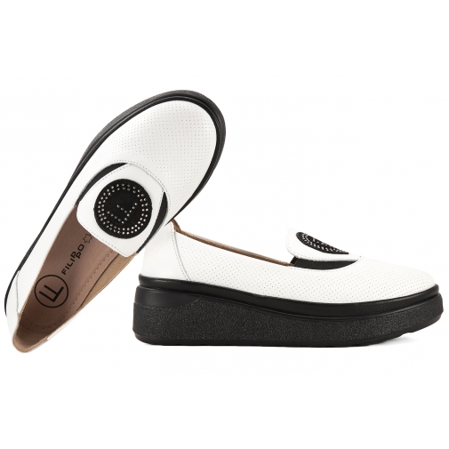 FILIPPO DP6801 MOKASYNY DAMSKIE PÓŁBUTY NA PLATFORMIE SKÓRZANE białe