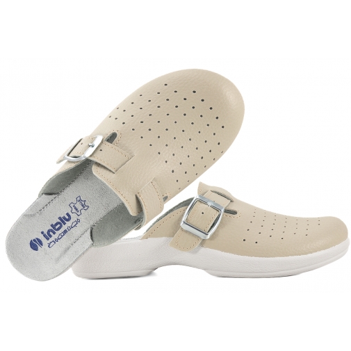 INBLU AE-01 AŻUROWE KLAPKI DAMSKIE PEŁNE SANITARNE MEDYCZNE PU beżowe