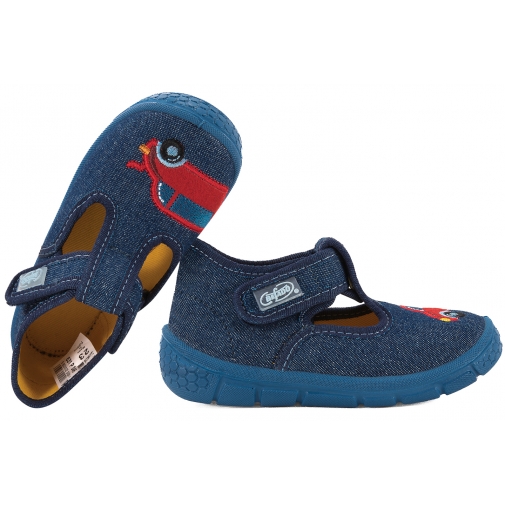 BEFADO 631P046 DOMOWE CHŁOPIĘCE TEKSTYLNE KAPCIE PAPCIE SOFT rzep